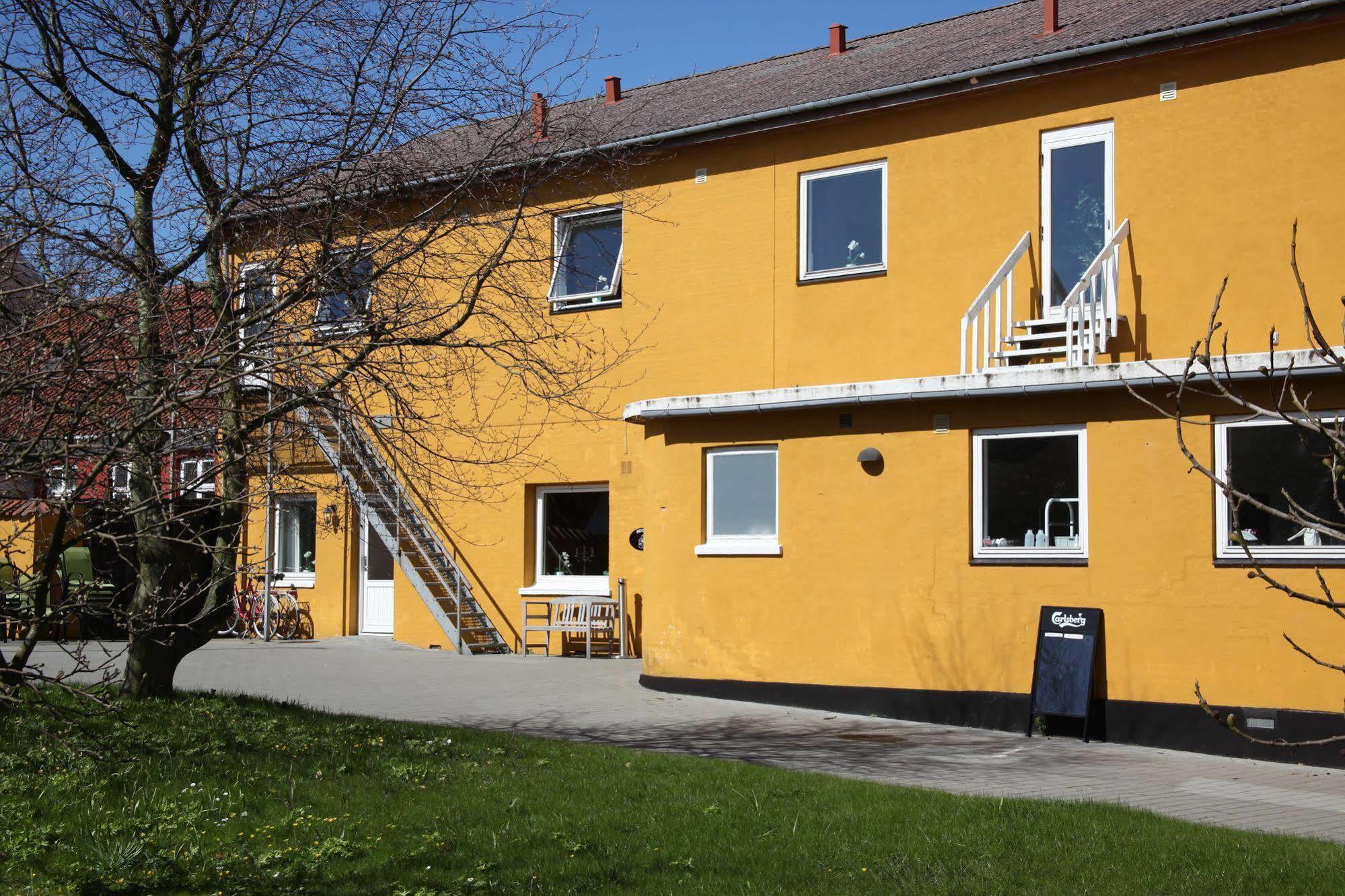 Kanns Hotel Åkirkeby Zewnętrze zdjęcie